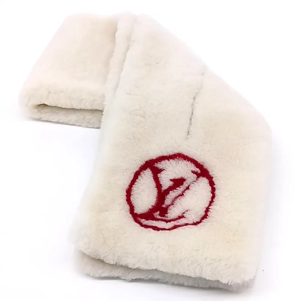 Louis Vuitton Shearling Muffler
