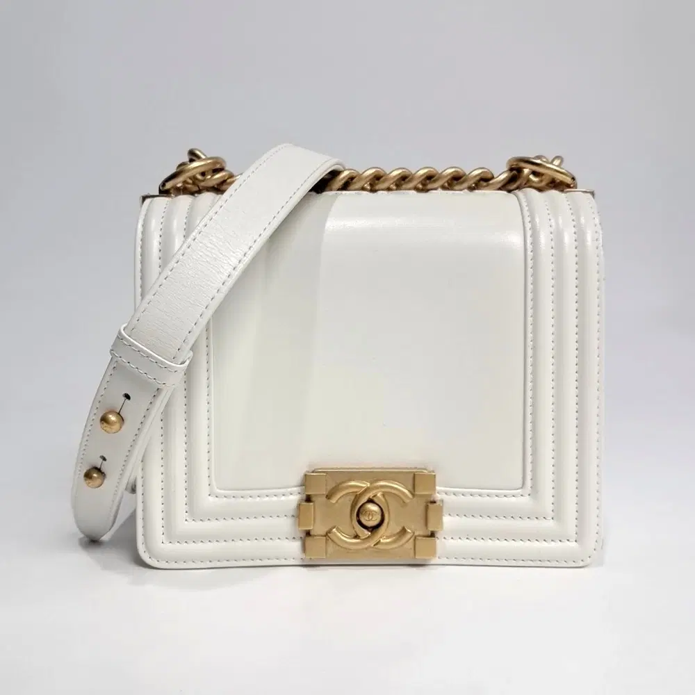 Chanel Boy Shoulder Bag