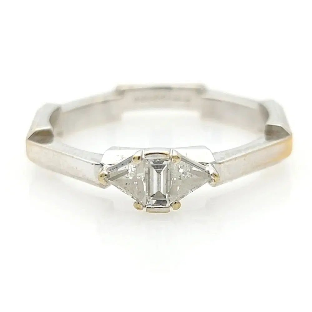 Gucci Diamond Link To Love Ring