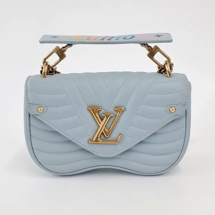 Louis Vuitton New Wave Chain Shoulder Bag-Hover-Image
