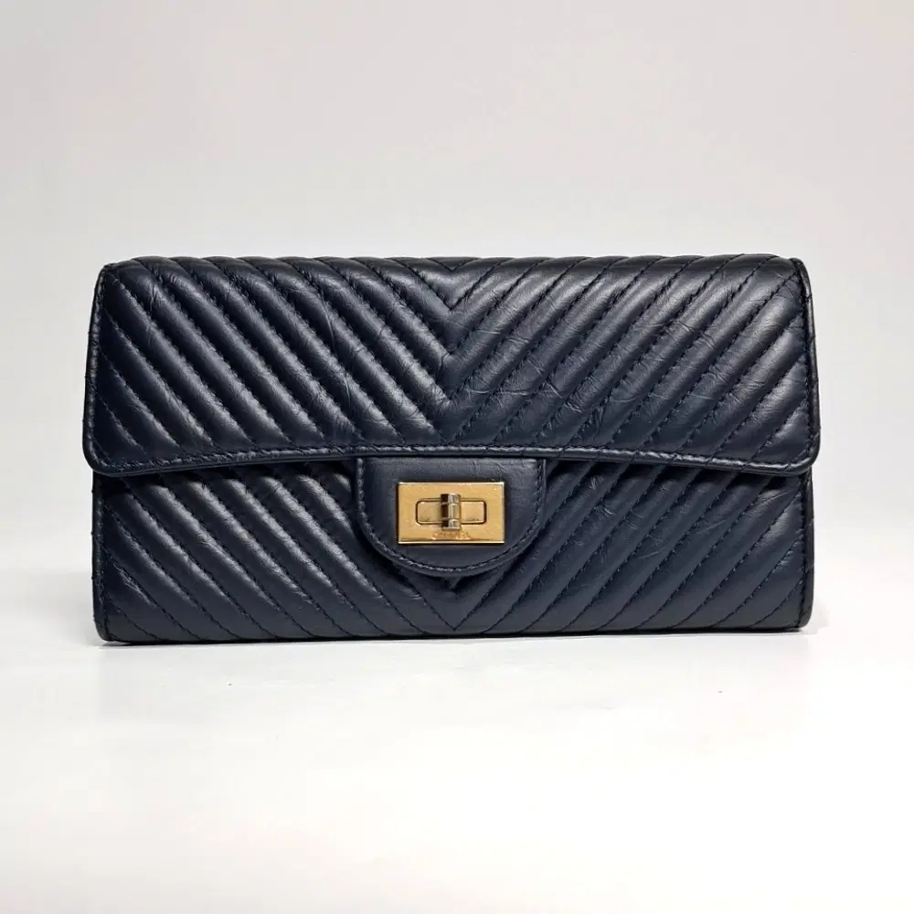 Chanel 2.55 Chevron Long Wallet