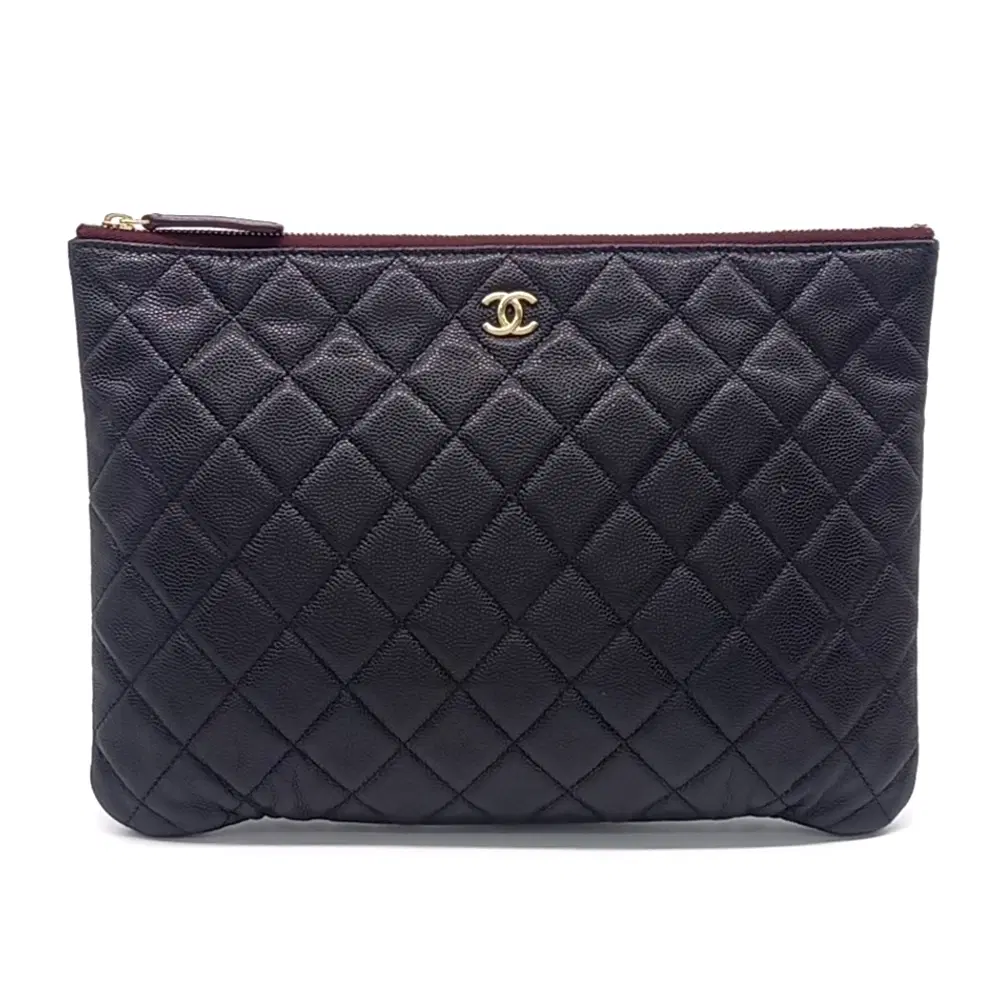 Chanel Caviar Clutch New Medium