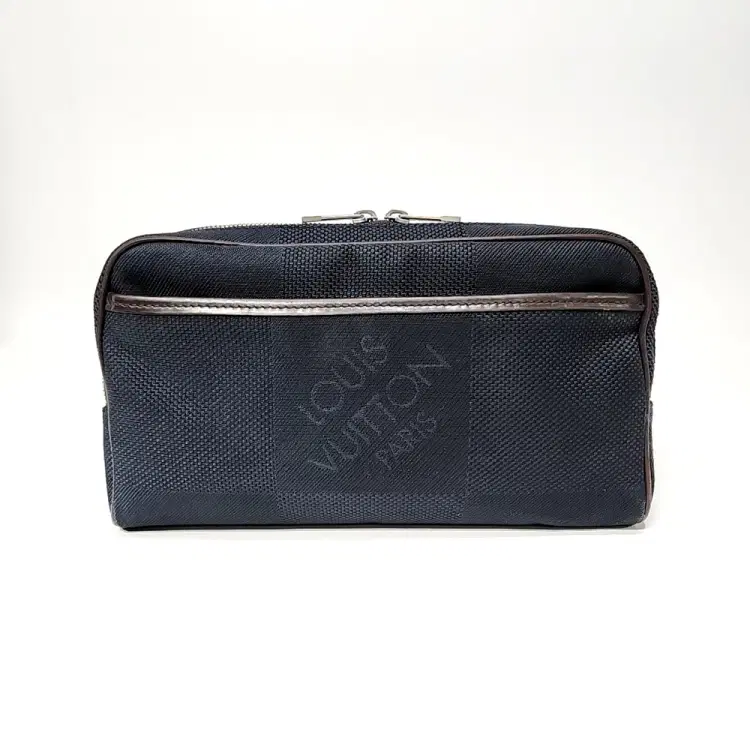 Louis Vuitton Géant Acrobat Hip Bag-Hover-Image