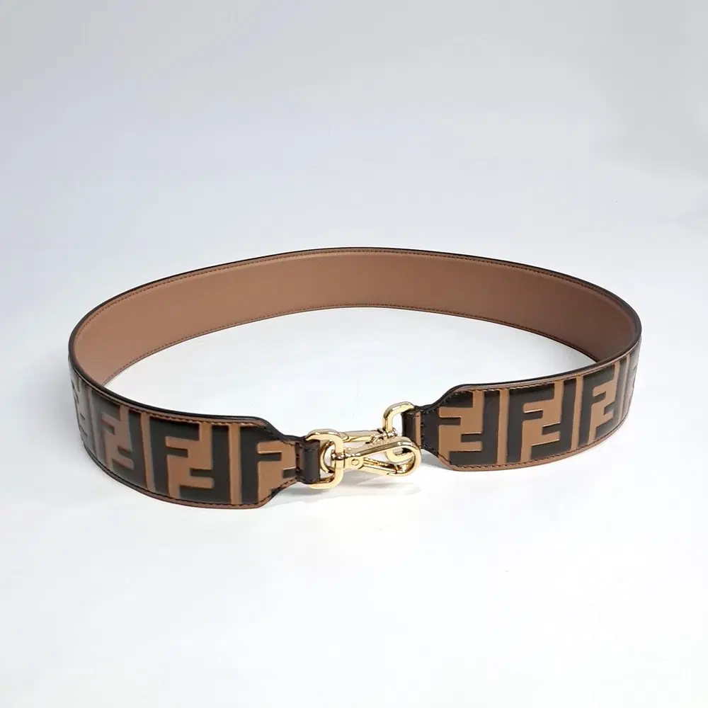 Fendi Strap You
