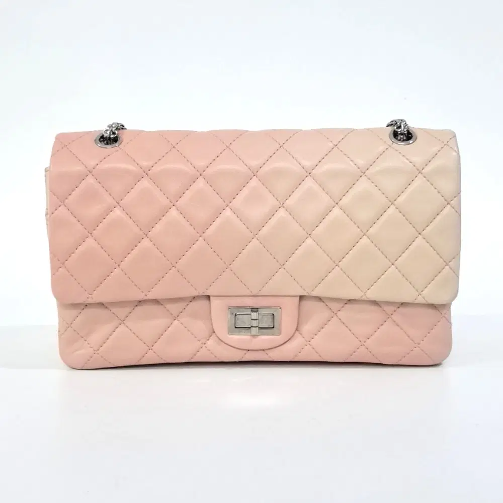 Chanel Vintage 2.55 Bag 32