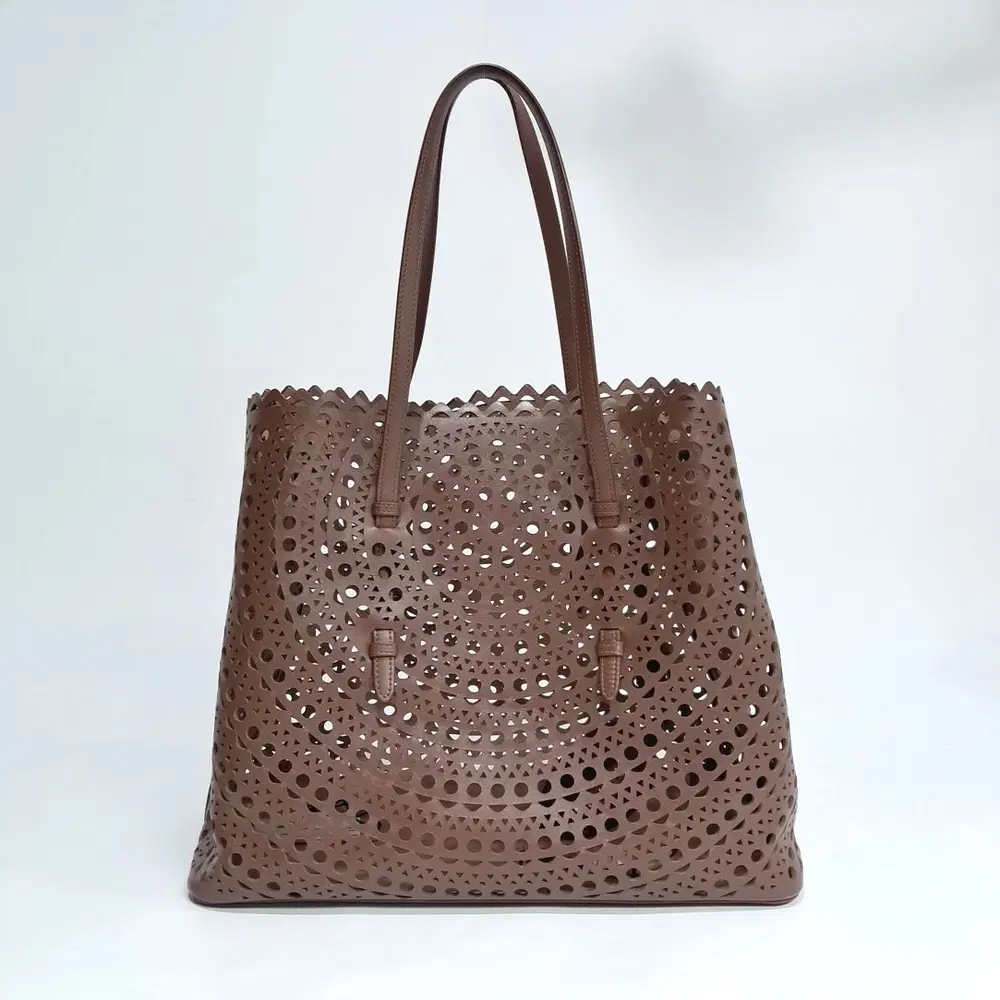 Alaia Laser Cut Outback