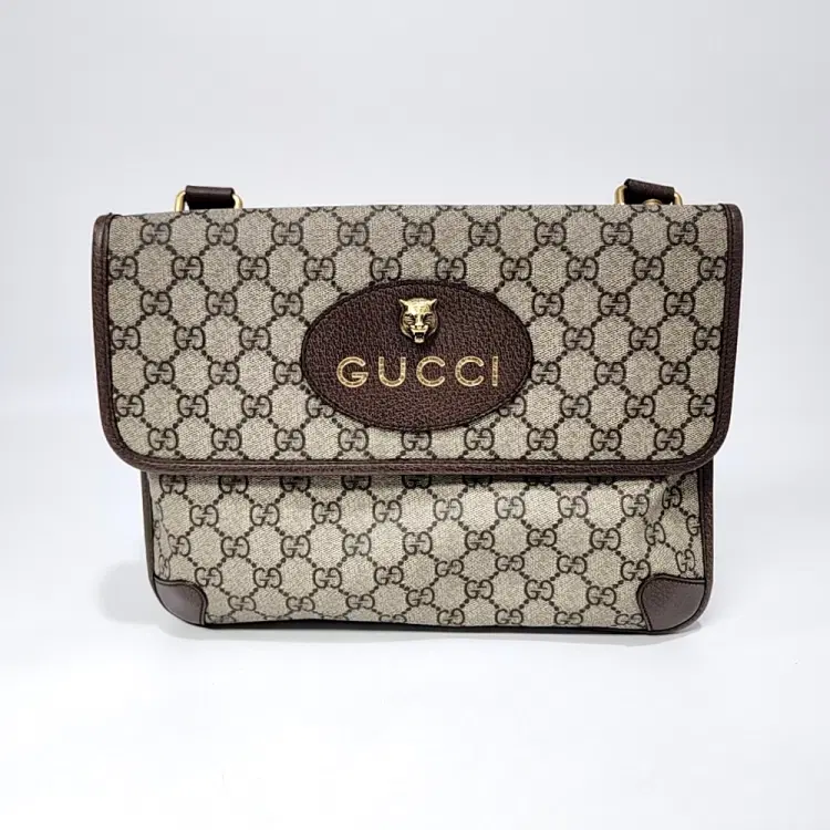 Gucci Gg Supreme Messenger Bag (495654)-Hover-Image