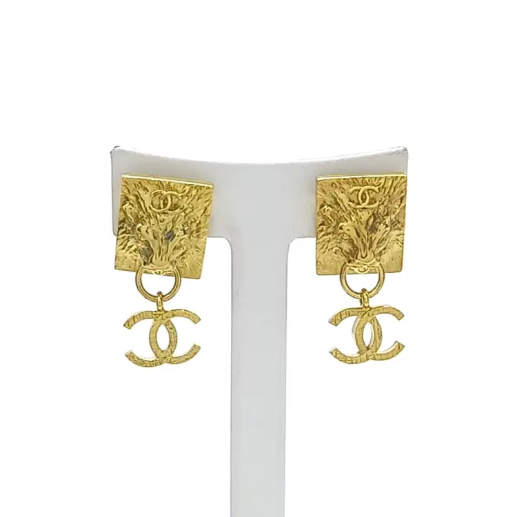 Chanel Earrings-Hover-Image