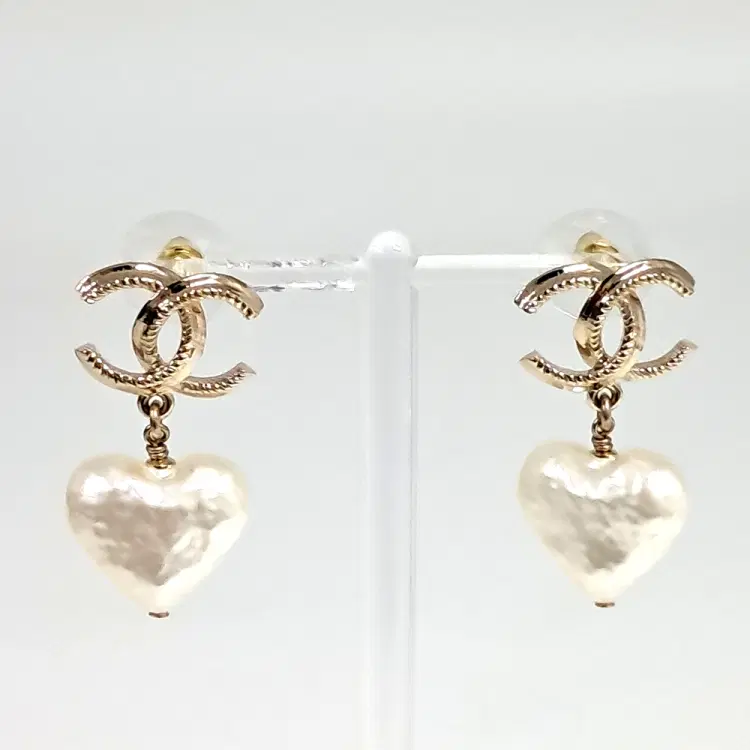 Chanel Earrings-Hover-Image