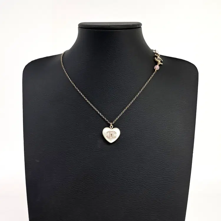 Chanel Heart Necklace-Hover-Image