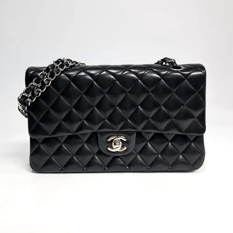 Chanel Classic Medium-Hover-Image