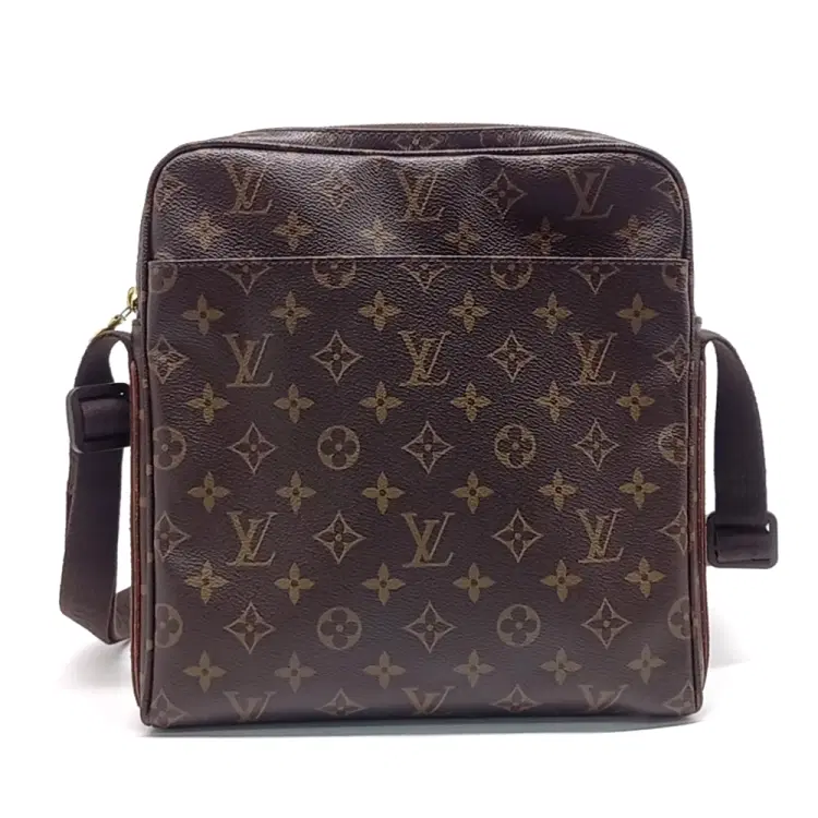 Louis Vuitton Trotter Beaubourg-Hover-Image