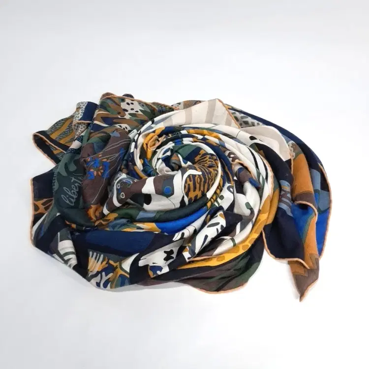 Hermes Shawl And Scarf-Hover-Image