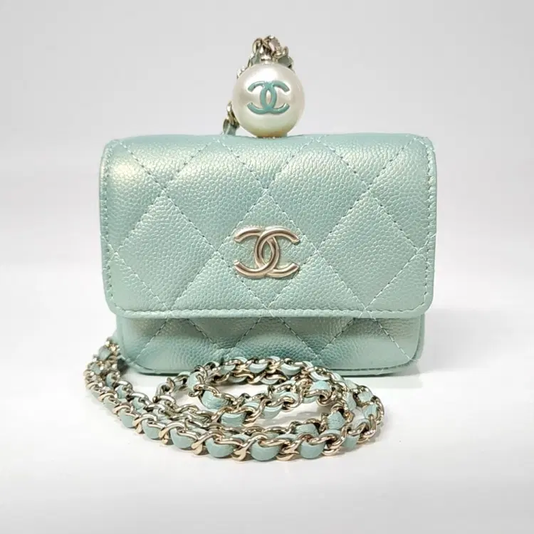 Chanel Caviar Necklace Chain Card Holder-Hover-Image