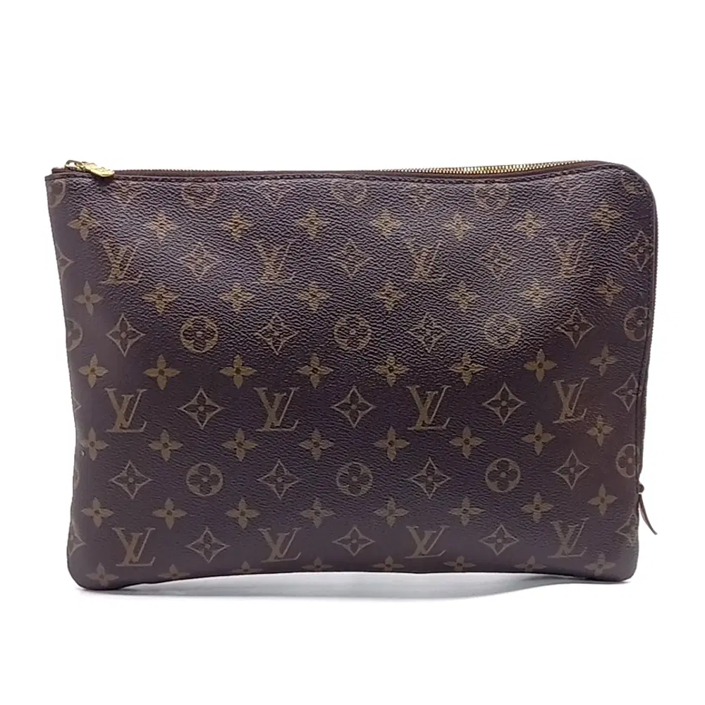 Louis Vuitton Etui Voyage Mm