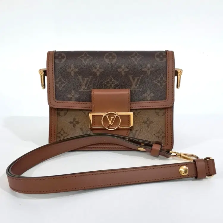 Louis Vuitton Mini Dauphine M44580-Hover-Image