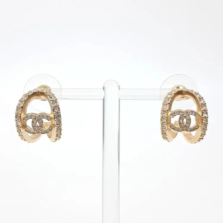 Chanel Earrings-Hover-Image