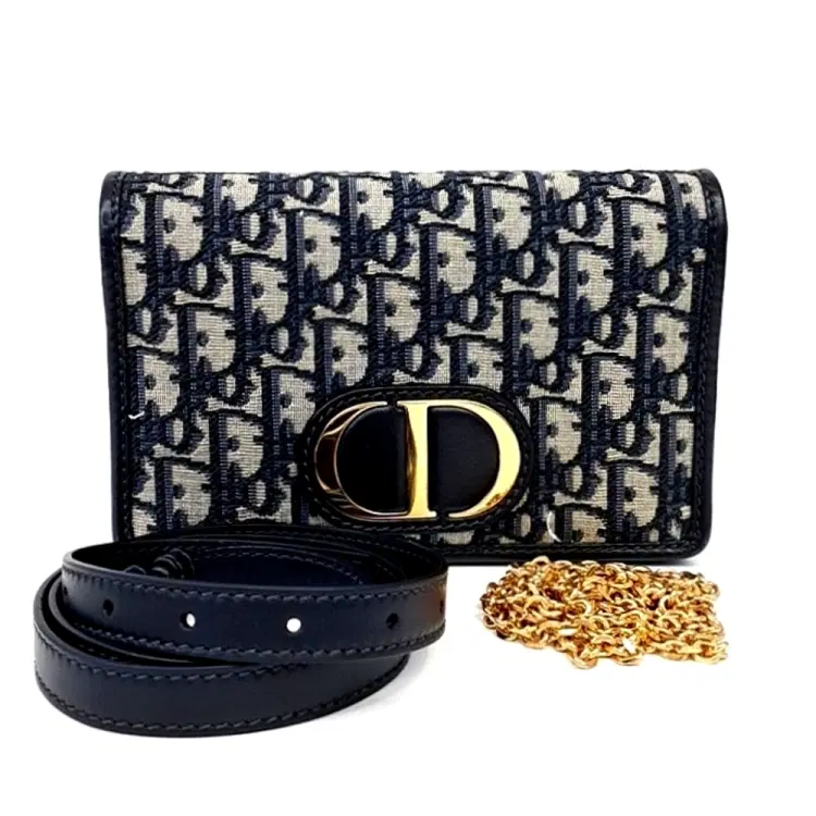 Christian Dior 30 Montaigne Two-In-One Pouch Bag S2086Utzq-Hover-Image