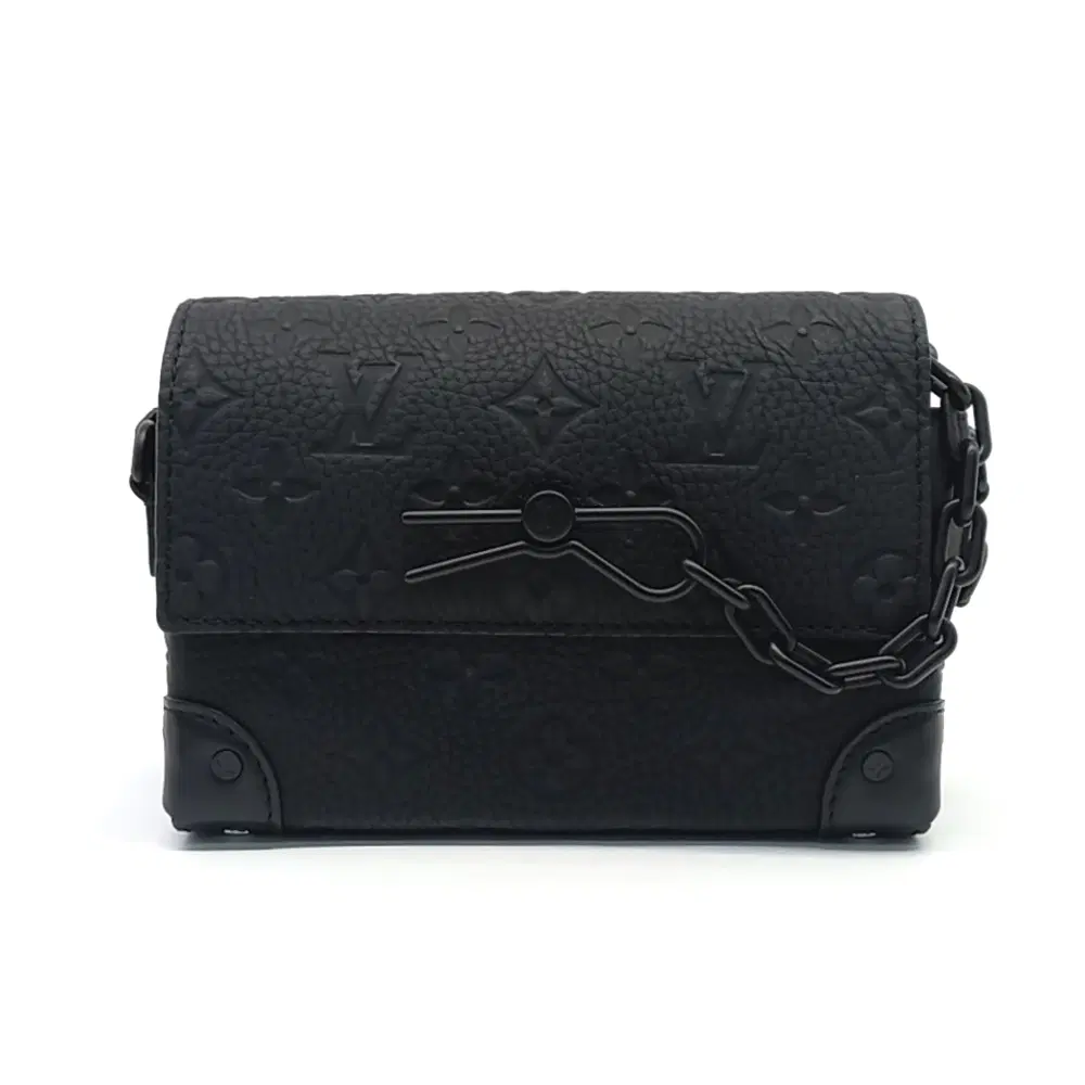 Louis Vuitton Steamer Wearable Wallet