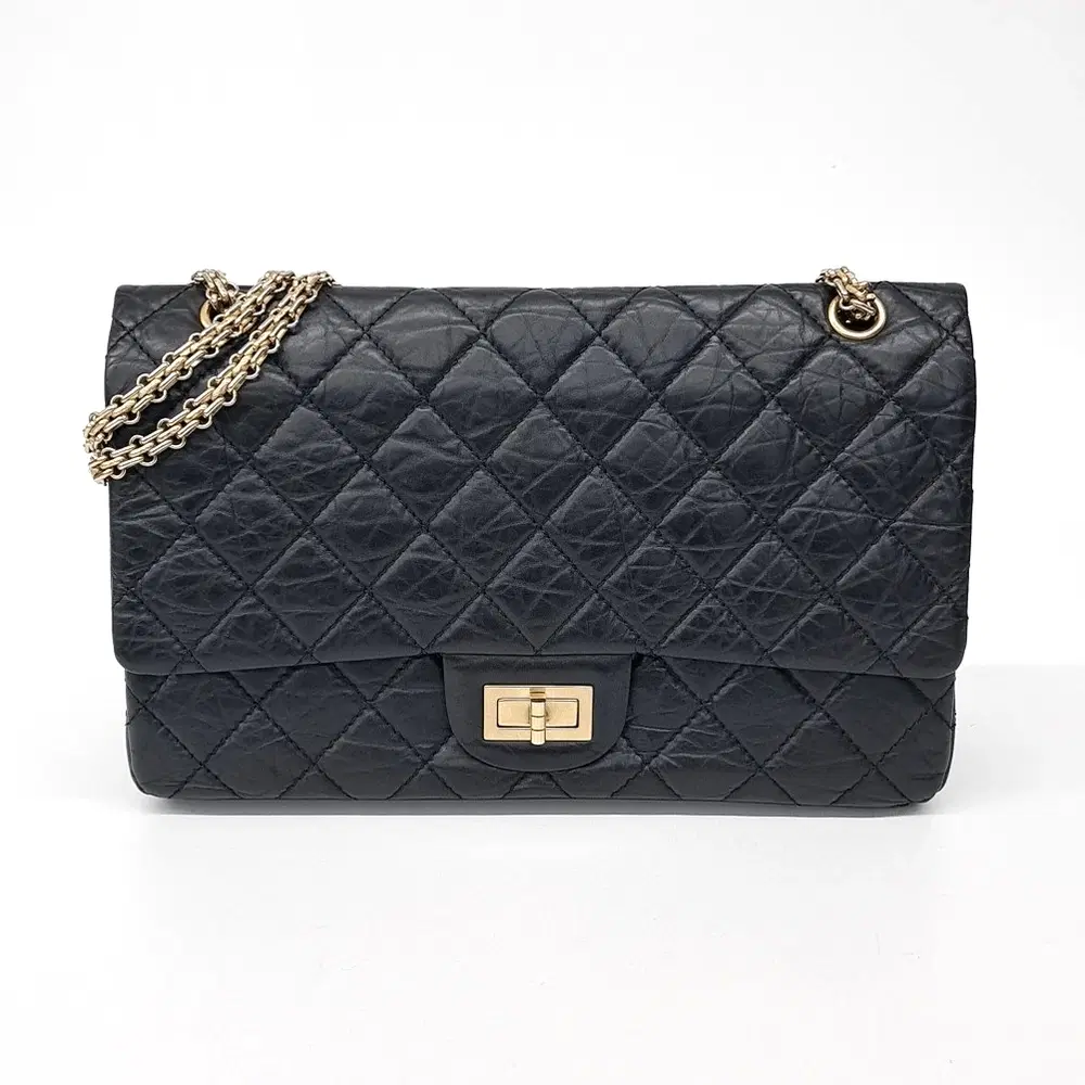 Chanel Vintage 2.55 Bag 32
