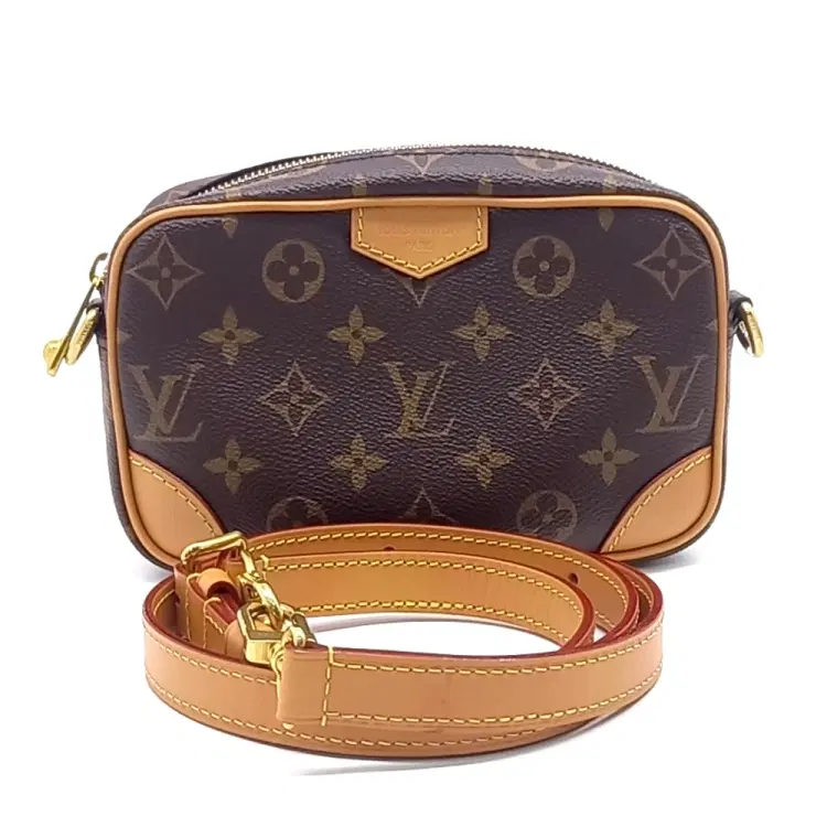 Louis Vuitton Trocadero Wearable Bag-Hover-Image