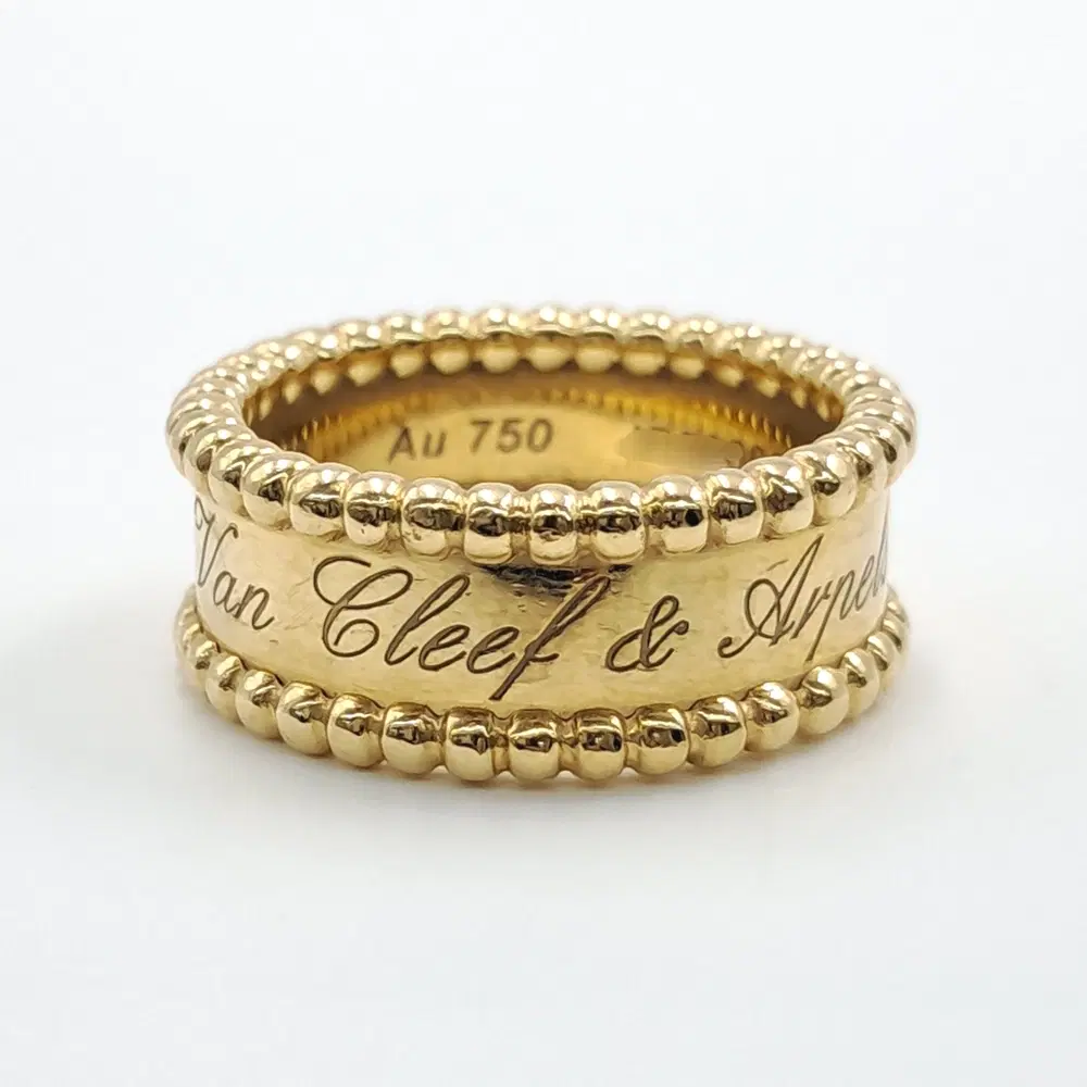 Van Cleef & Arpels Perlee Ring