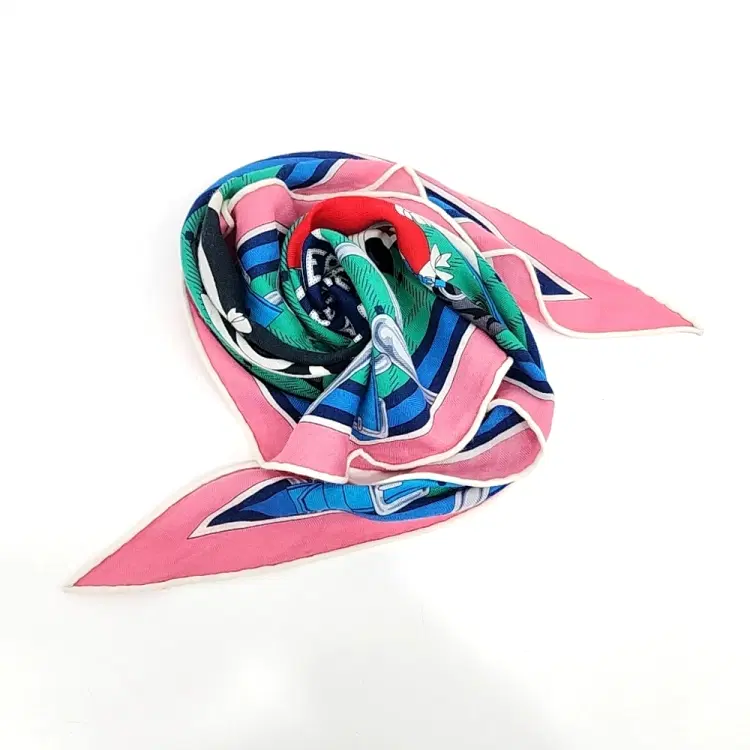 Hermès Triangular Scarf-Hover-Image