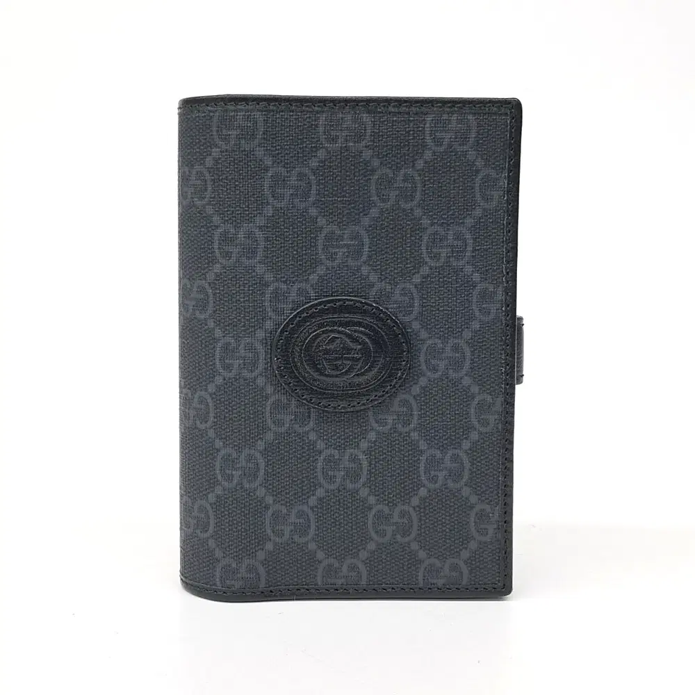 Gucci Interlocking Passport Wallet (724562)