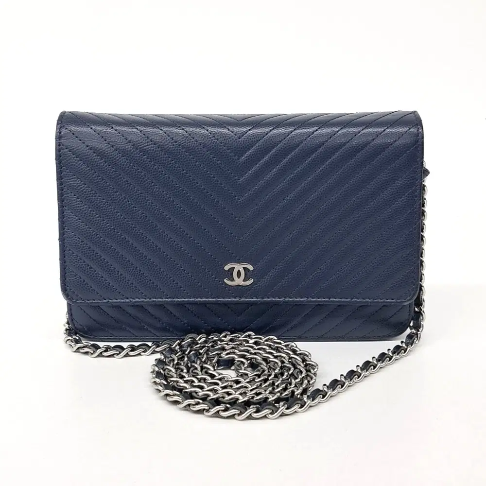 Chanel Chevron Woc Crossbody Bag