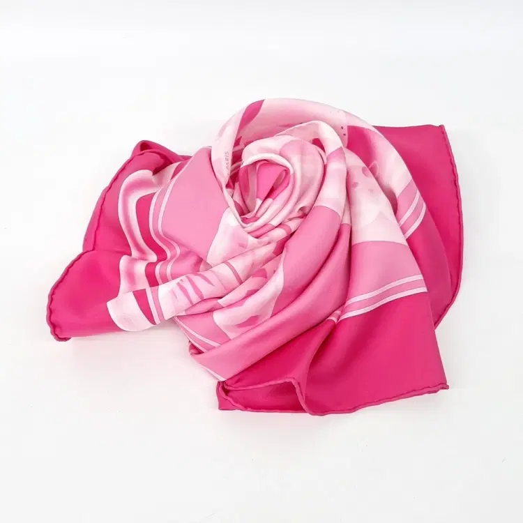 Hermès Scarf-Hover-Image