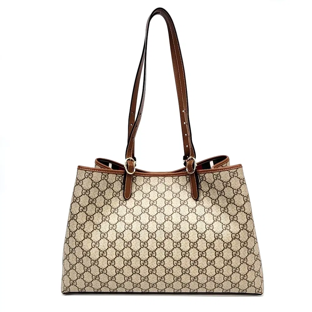 Gucci Gg Emblem Large Tote Bag (815213)