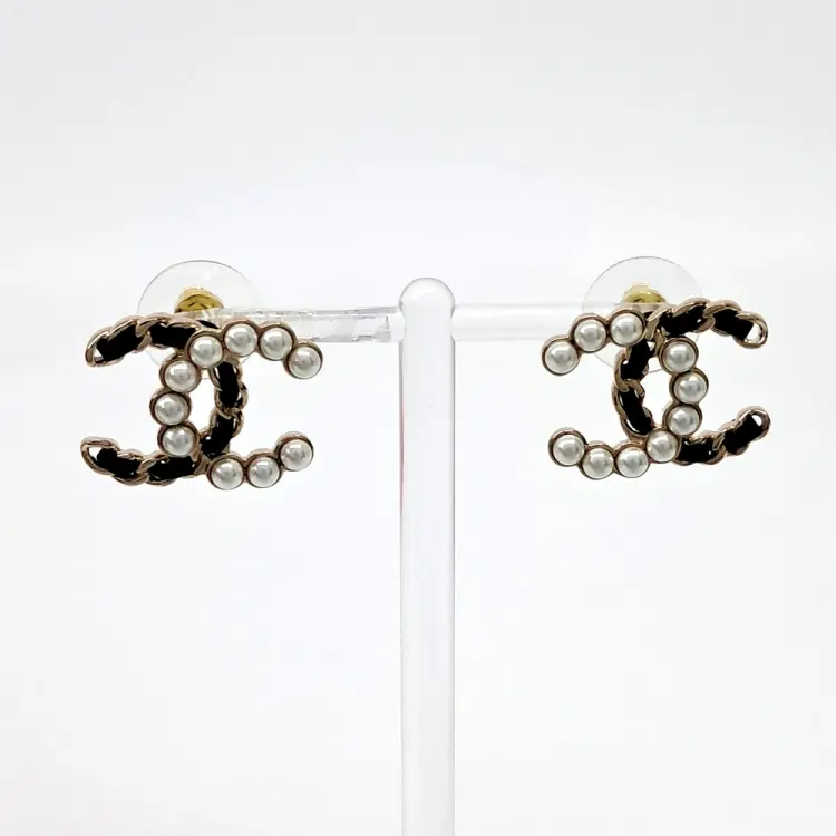Chanel Logo Earrings-Hover-Image