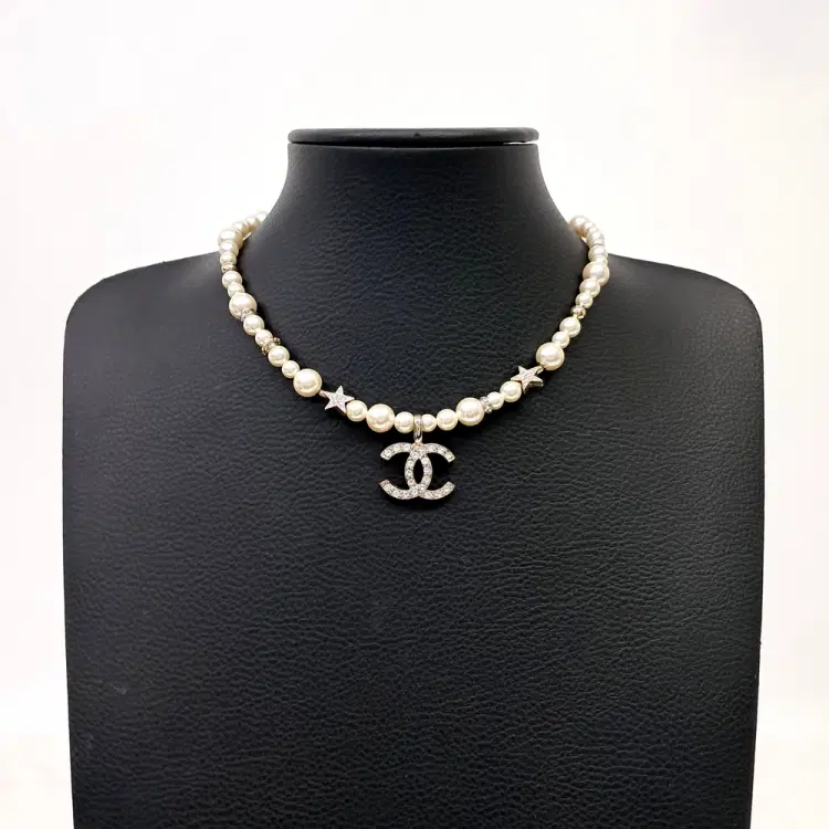 Chanel Pearl Necklace-Hover-Image