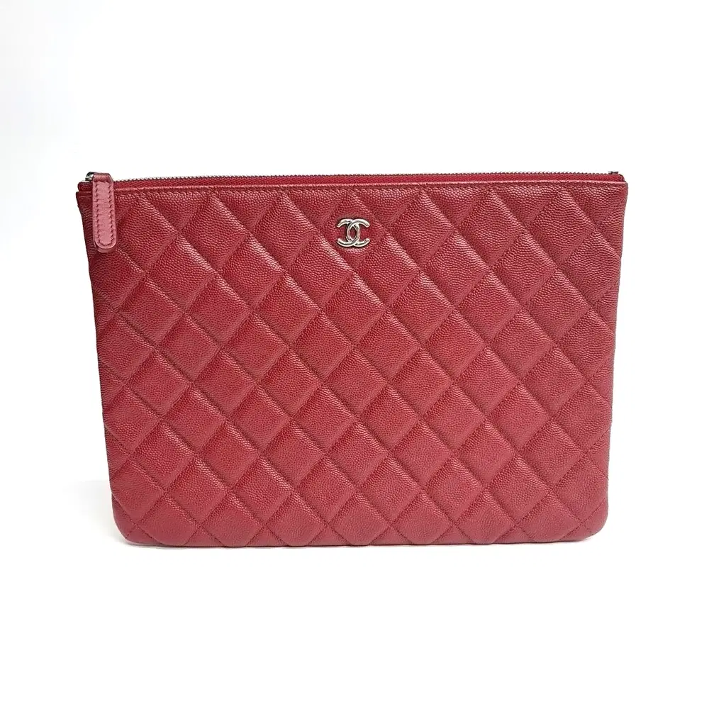 Chanel Caviar Clutch New Medium