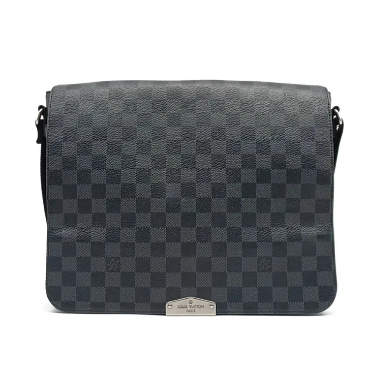 Louis Vuitton Graphite District Mm-Hover-Image