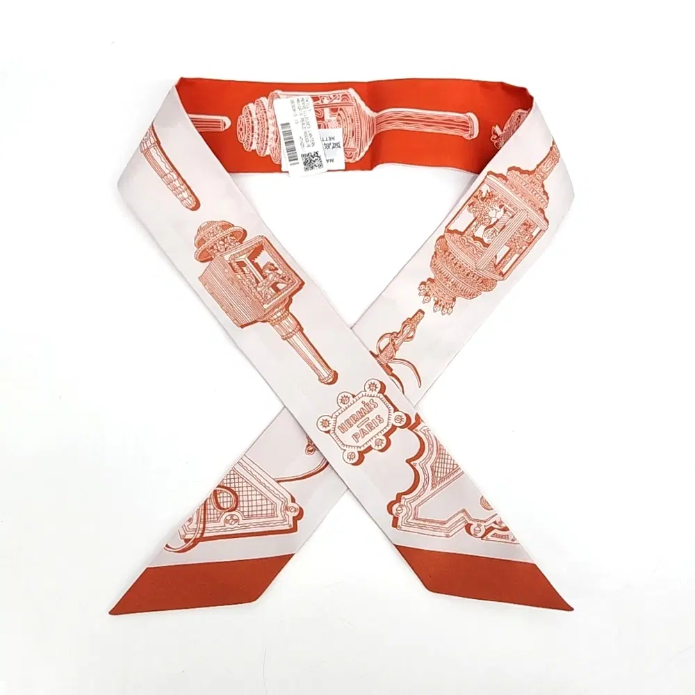 Hermes Twilly Scarf