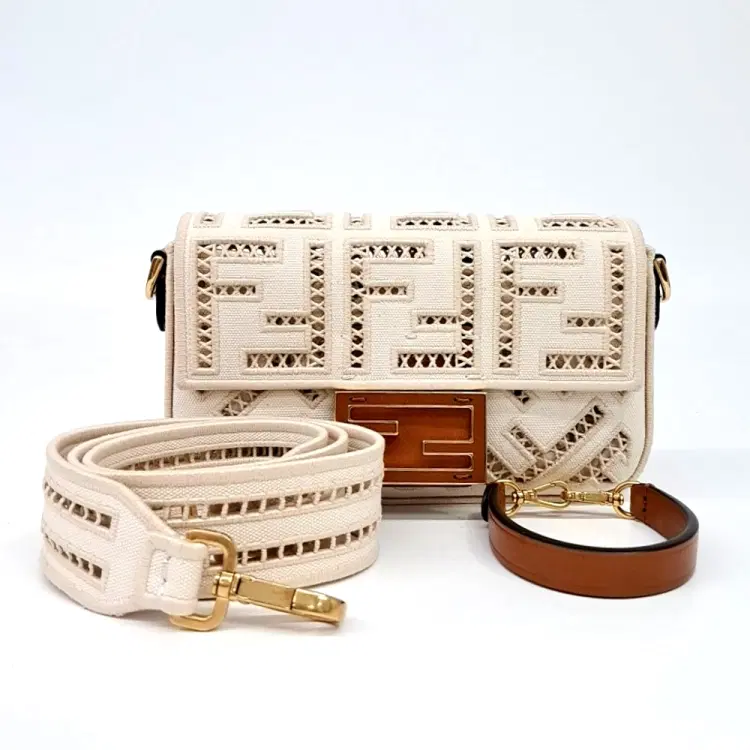 Fendi Baguette Bag Mini (8Bs017)-Hover-Image