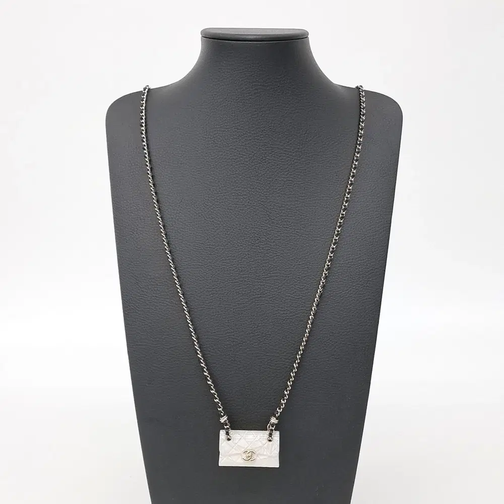 Chanel Classic Bag Necklace