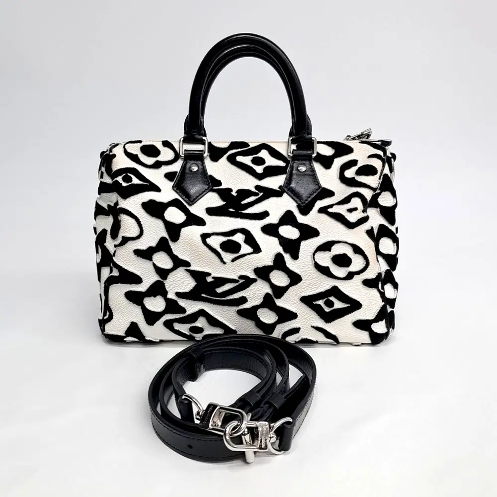 Louis Vuitton Bandouliere Speedy 25 M45563