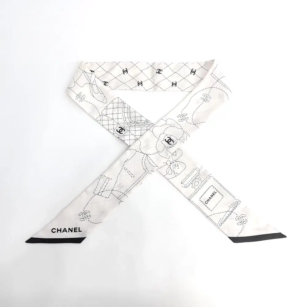 Chanel Twilly Scarf Aa8385