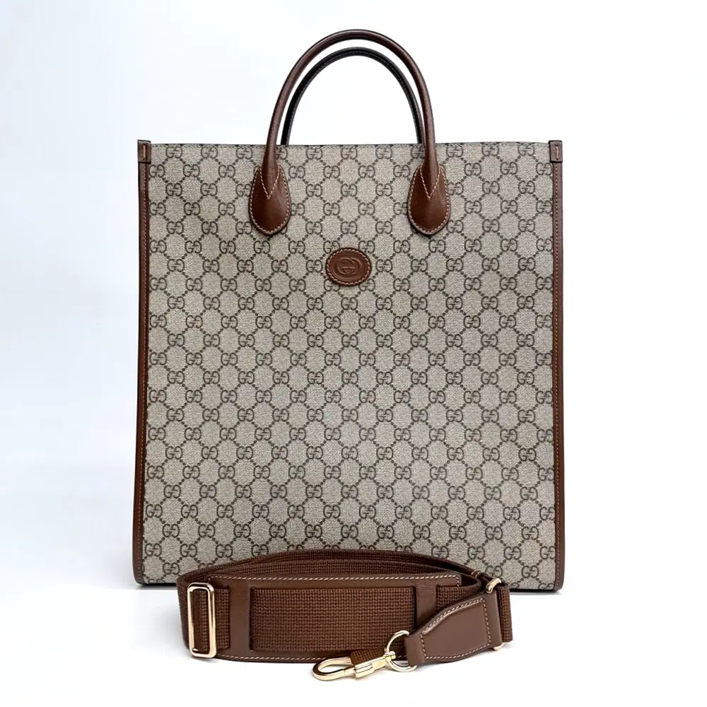 Gucci Interlocking G Medium Tote & Shoulder Bag (674155)