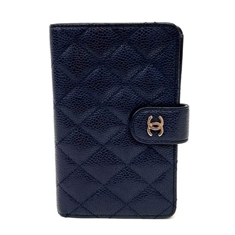 Chanel Caviar Mediumwallet-Hover-Image