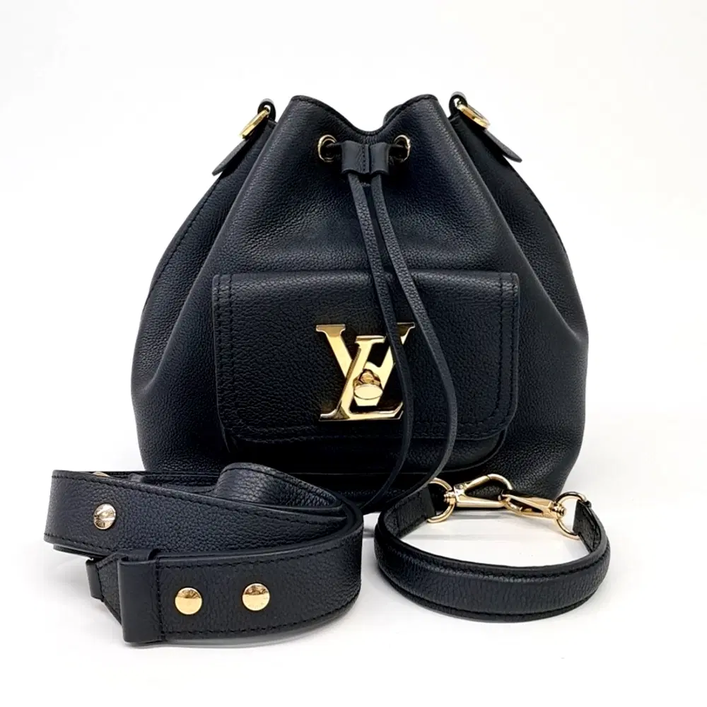 Louis Vuitton Lockme Bucket