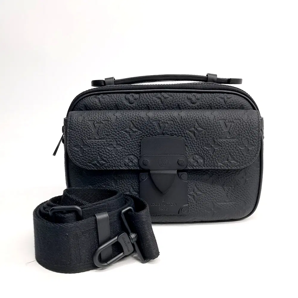 Gucci Gg Supreme Canvas Soft Backpack (779881)