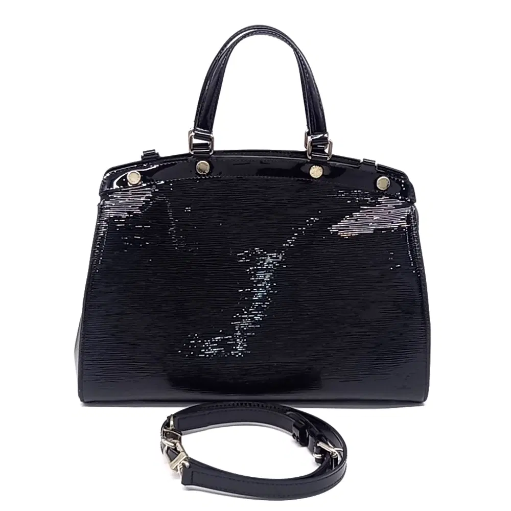 Louis Vuitton Glossy Epi Brea Mm M40328