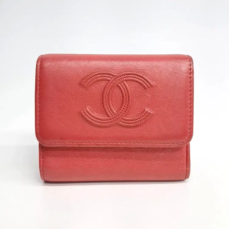 Chanel Wallet-Hover-Image