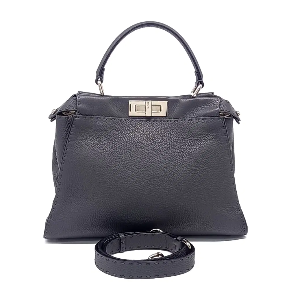 Fendi Selleria Peekaboo Medium (8Bn290)
