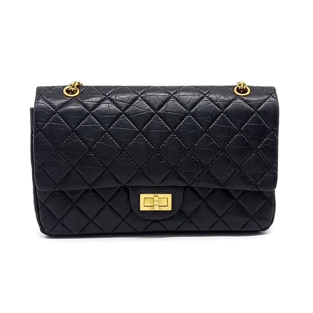 Chanel Vintage 2.55 Bag 32