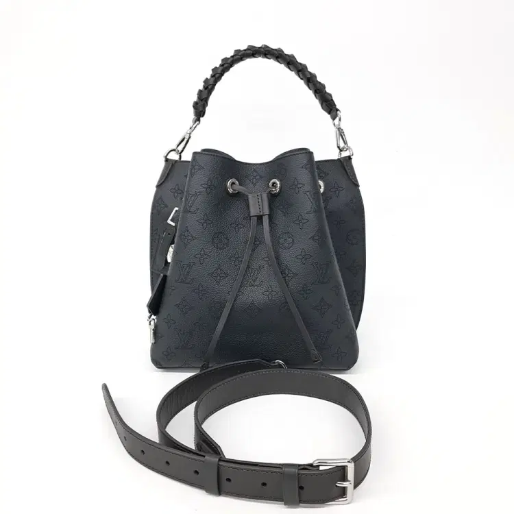 Louis Vuitton Mahina Muria M55800-Hover-Image