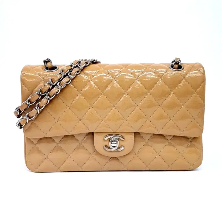 Chanel Classic Medium-Hover-Image